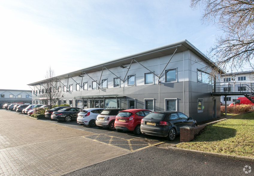 Pine Ct, Swindon for lease - Building Photo - Image 2 of 6