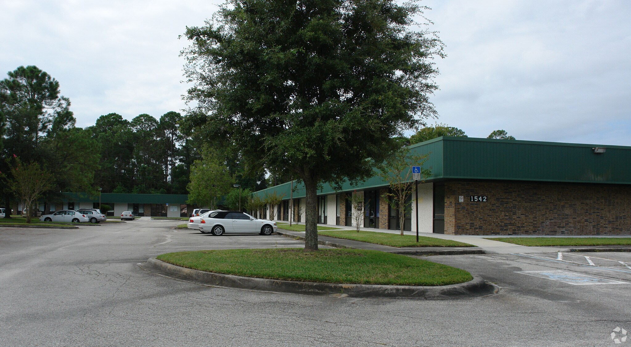 1542 Kingsley Ave, Orange Park, FL for sale Primary Photo- Image 1 of 3