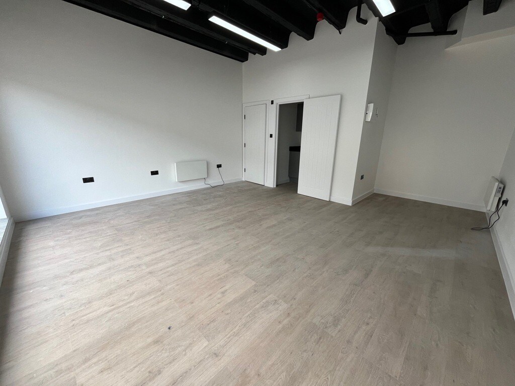 26 North Station Rd, Colchester à louer Photo intérieure- Image 1 de 1