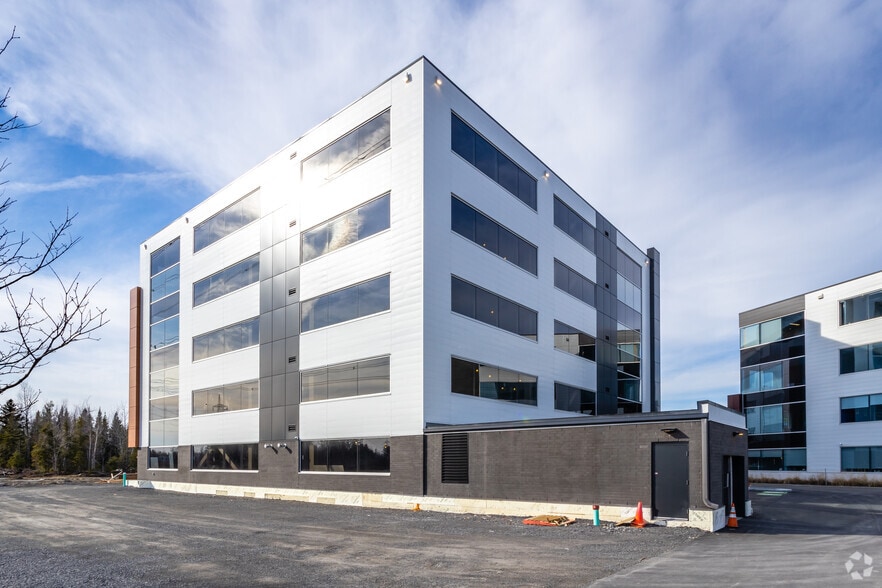 11900 Rue De L'avenir, Mirabel, QC for sale - Building Photo - Image 3 of 4