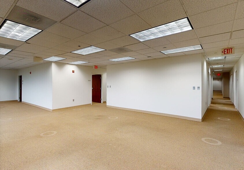 7474 Greenway Center Dr, Greenbelt, MD for sale - Matterport 3D Scan - Image 3 of 22