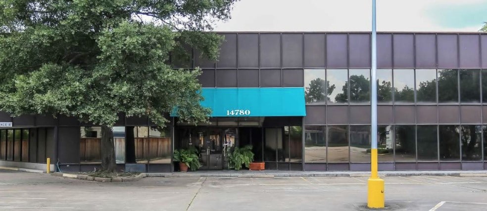 14780 Memorial Dr, Houston, TX à louer - Photo du bâtiment - Image 1 de 4