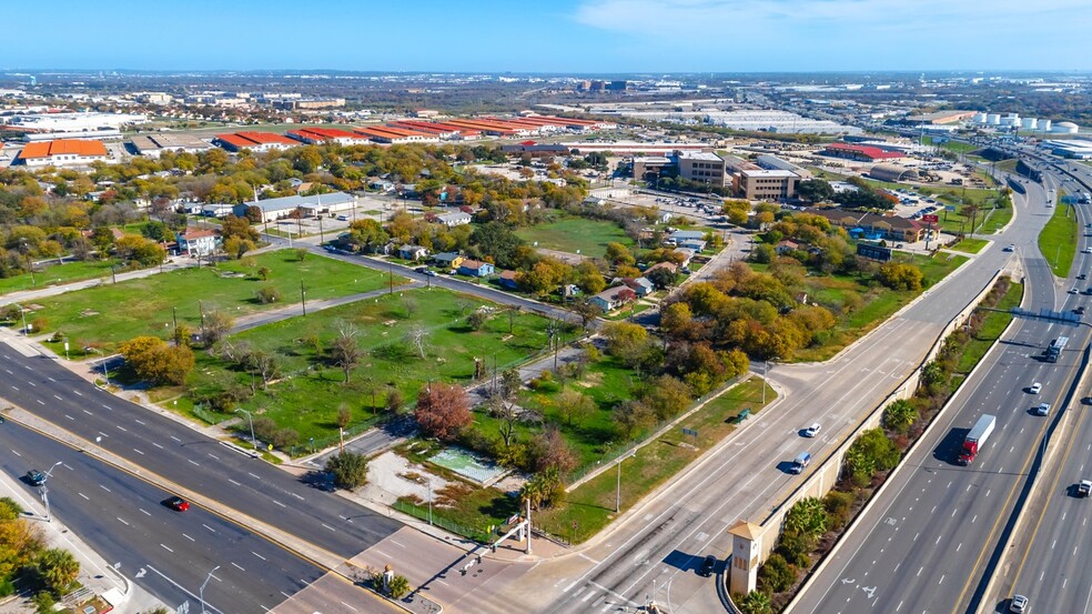 Walters Street & IH-35 Lots, San Antonio, TX for sale - Primary Photo - Image 3 of 5