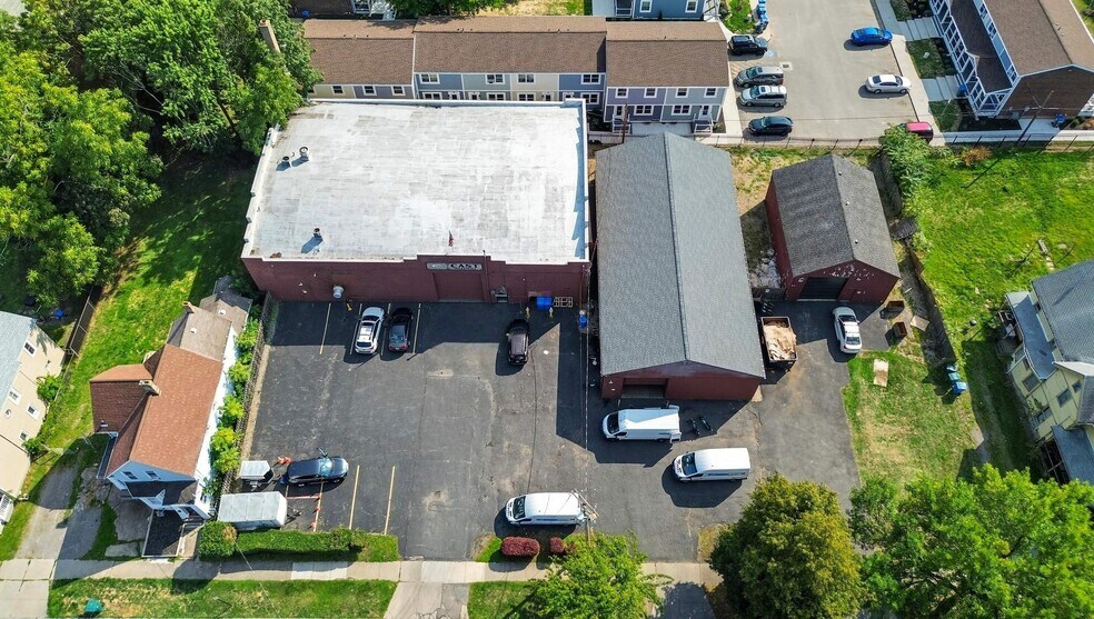 305 Tremont St, Rochester, NY à vendre - Photo du bâtiment - Image 2 de 16