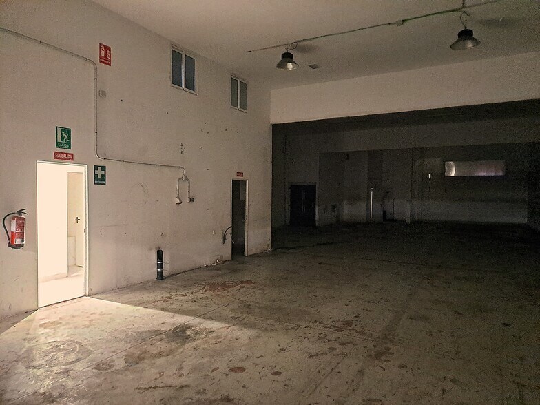 Industrial in Alcorcón, Madrid for lease - Building Photo - Image 3 of 17