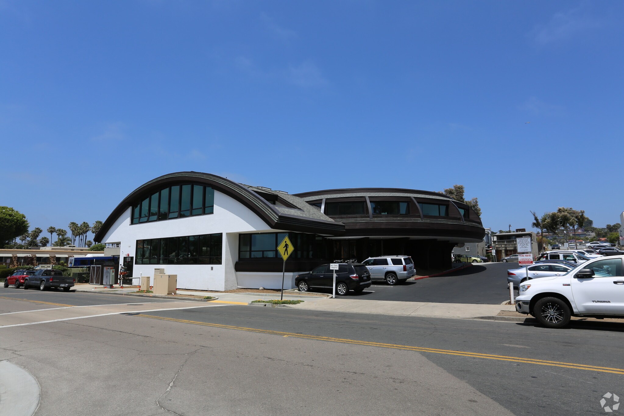 120 S Sierra Ave, Solana Beach, CA à louer Photo principale- Image 1 de 4