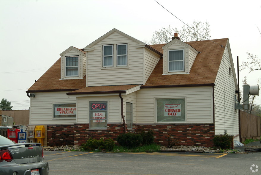 9265 Broadview Rd, Broadview Heights, OH à vendre - Photo principale - Image 1 de 1