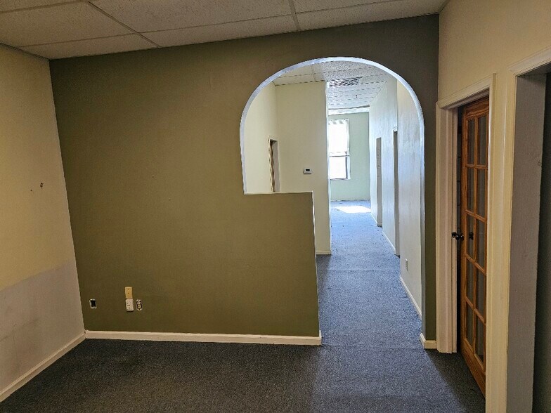 111 W Main St, Durham, NC à louer - Photo intérieure - Image 3 de 6