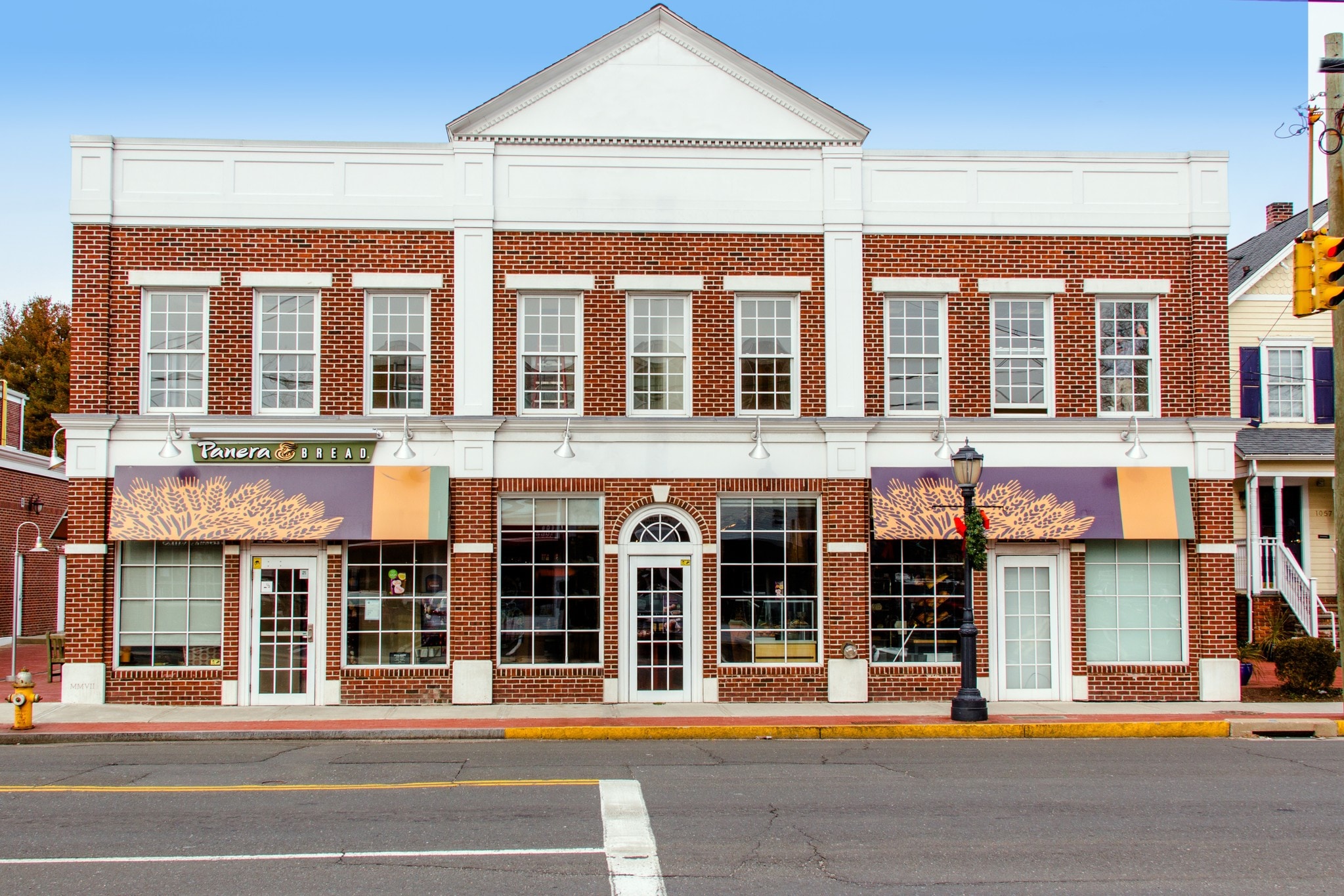 1063 Boston Post Rd, Darien, CT for lease Primary Photo- Image 1 of 3