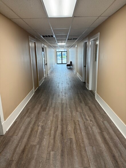 347 20th St W, Jasper, AL for lease - Interior Photo - Image 3 of 13