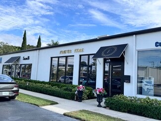 Plus de détails pour 932-990 5th Ave N, Naples, FL - Bureau/Commerce de détail, Commerce de détail à louer