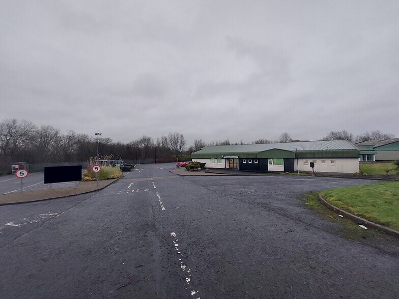 65A Cessnock Rd, Hurlford à louer - Photo du bâtiment - Image 1 de 10