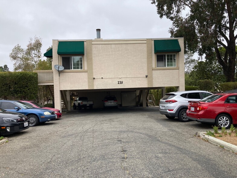 235 W Kalmia St, Fallbrook, CA for sale - Building Photo - Image 1 of 1