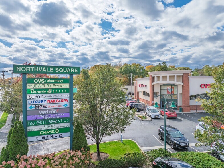 246 Livingston St, Northvale, NJ à louer - Photo du bâtiment - Image 2 de 7
