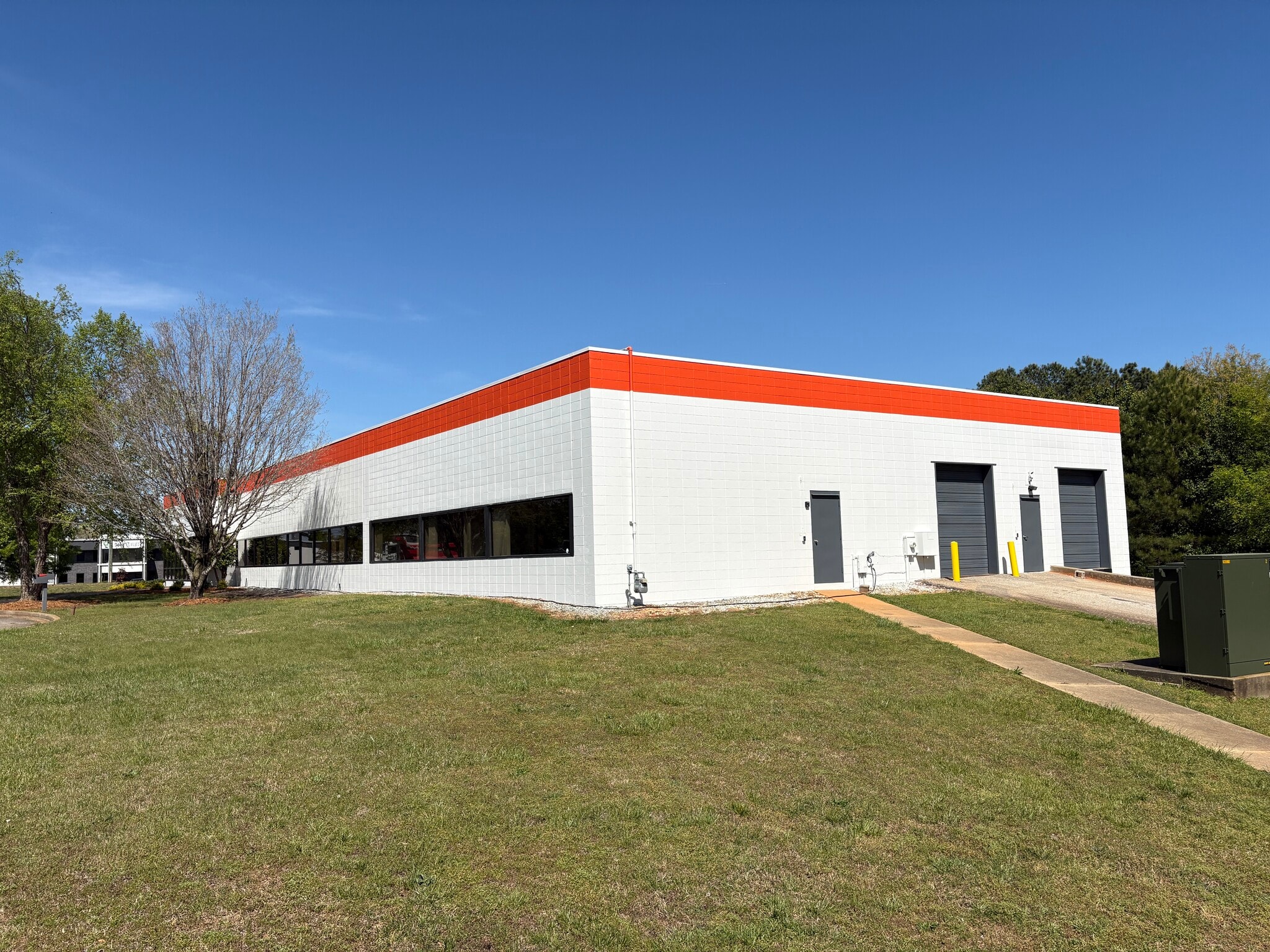 180 Commerce Ctr, Greenville, SC for lease Primary Photo- Image 1 of 6