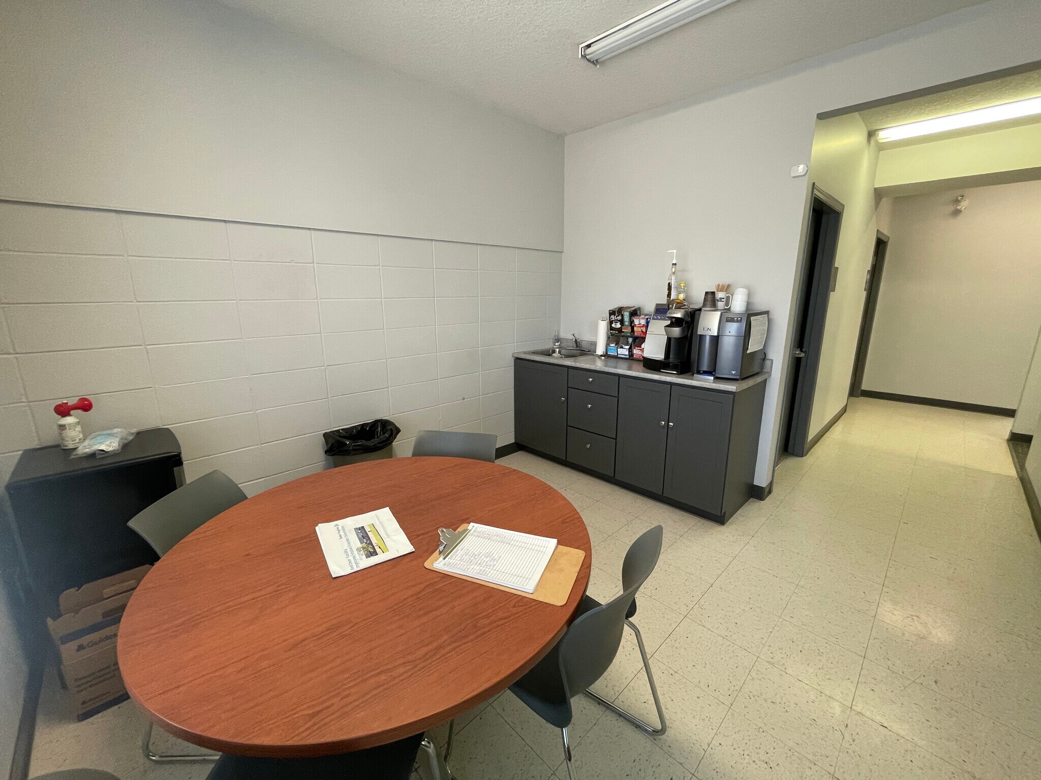 7719 Edgar Industrial Dr, Red Deer, AB à louer Photo du bâtiment- Image 1 de 13