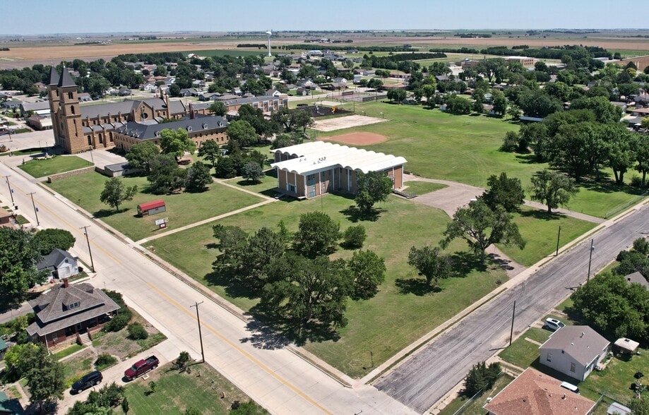Cathedral Ave & 8th, Victoria, KS for sale - Building Photo - Image 2 of 8