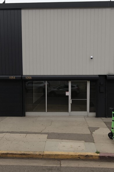 1056 S Main St, Los Angeles, CA for lease - Building Photo - Image 3 of 7