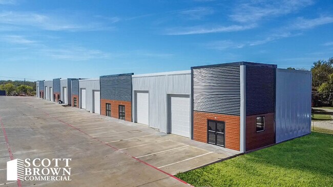 Plus de détails pour 1651 Hill Ln, Little Elm, TX - Industriel à louer