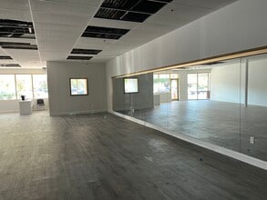 3545 Peachtree Industrial Blvd, Duluth, GA for lease Building Photo- Image 2 of 3