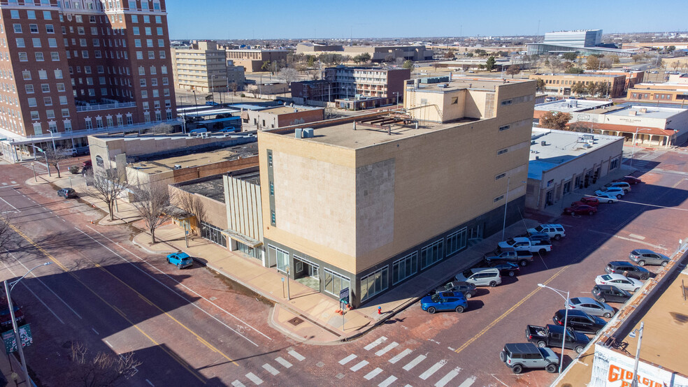 1102 Broadway St, Lubbock, TX à vendre - Photo du bâtiment - Image 1 de 1