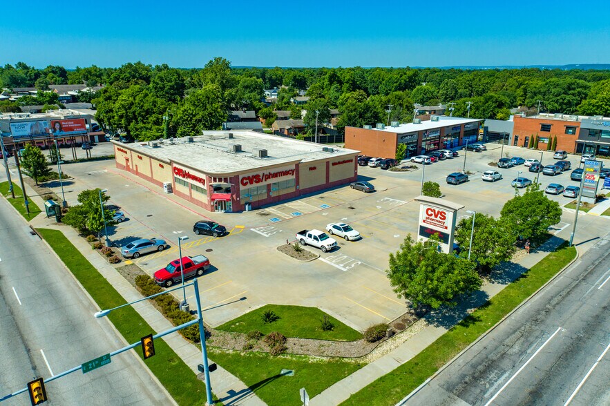 2110 S Harvard Ave, Tulsa, OK à louer - Photo du bâtiment - Image 2 de 2