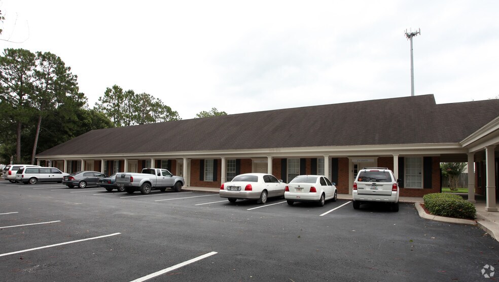 8280 Princeton Square Blvd W, Jacksonville, FL à louer - Photo du bâtiment - Image 2 de 10