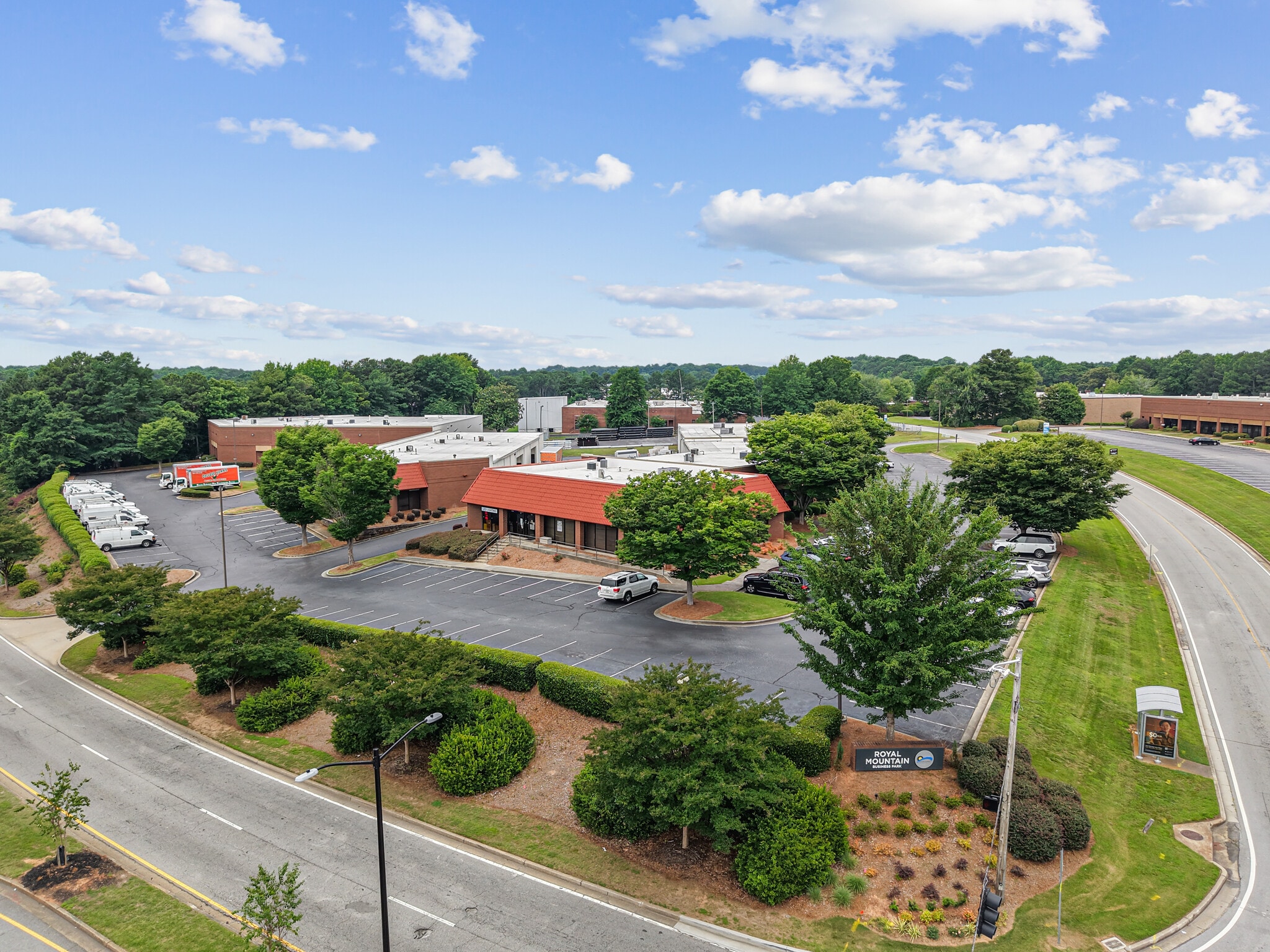 4896 N Royal Atlanta Dr, Tucker, GA for lease Building Photo- Image 1 of 10