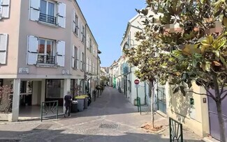 Plus de détails pour Commerce de détail à louer