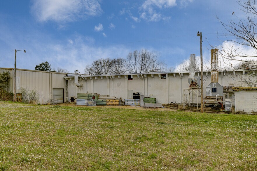 4639 Medgar Evers Blvd, Jackson, MS à vendre - Photo du bâtiment - Image 2 de 15