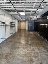 7600 Melrose Ave, Los Angeles, CA for lease Building Photo- Image 1 of 14
