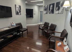 5025 Arlington Centre Blvd, Upper Arlington, OH à louer Photo intérieure- Image 1 de 6