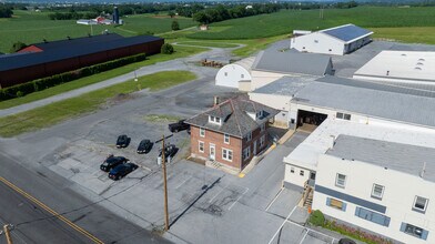 135 Rothsville Station Rd, Lititz, PA for lease Interior Photo- Image 1 of 41