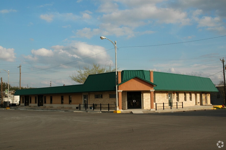 101 E Washington Ave, Whitney, TX for lease - Primary Photo - Image 1 of 1