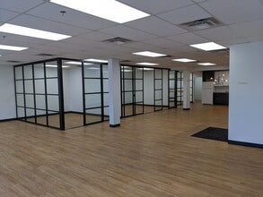 10538 102nd Ave NW, Edmonton, AB for lease Interior Photo- Image 2 of 7