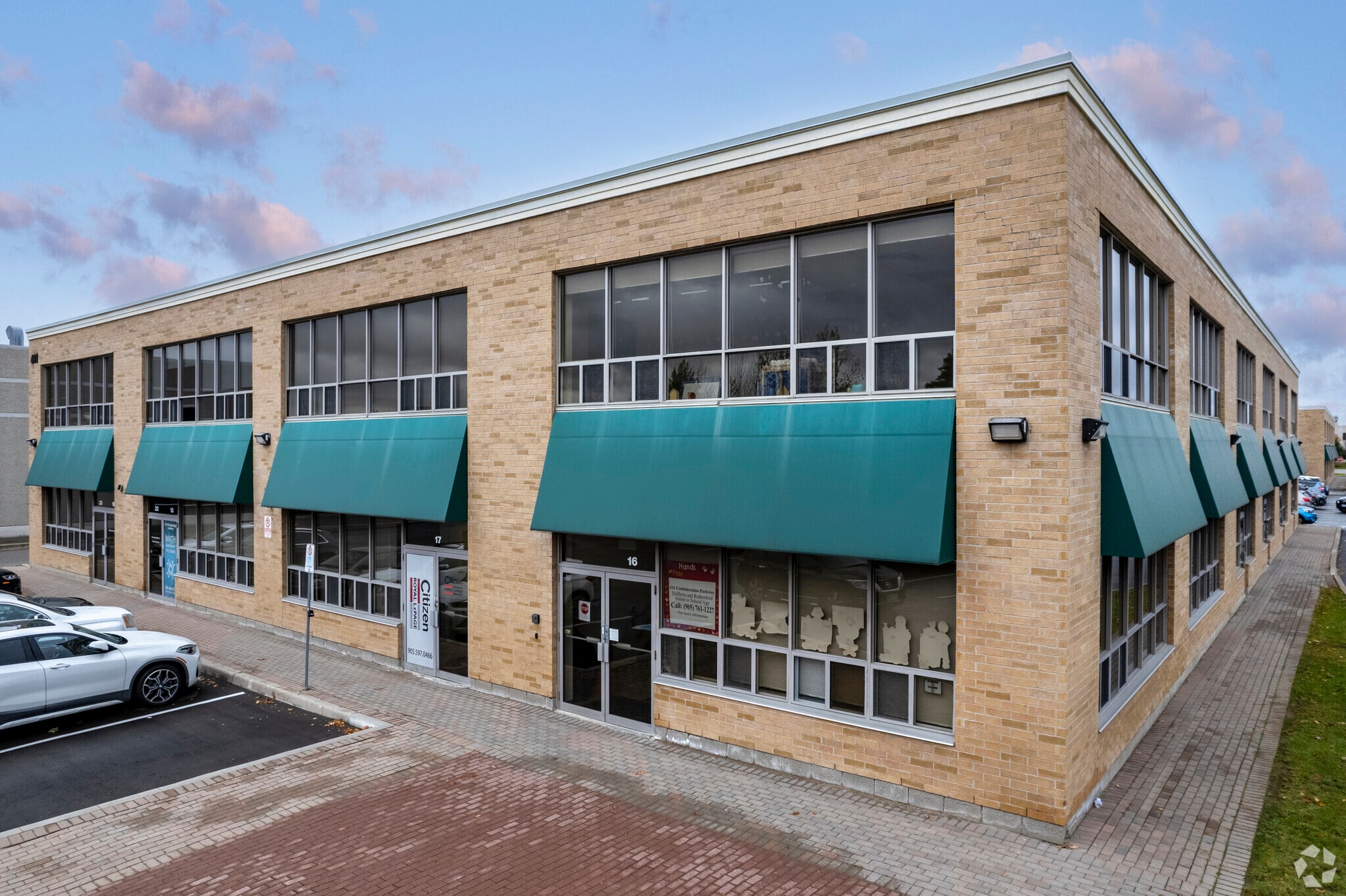 411 Confederation Pky, Concord, ON for sale Primary Photo- Image 1 of 1