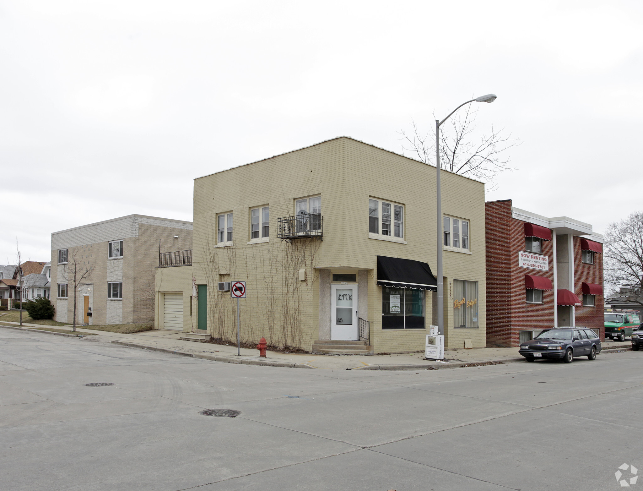 7328-7332 W Becher St, West Allis, WI for sale Primary Photo- Image 1 of 1