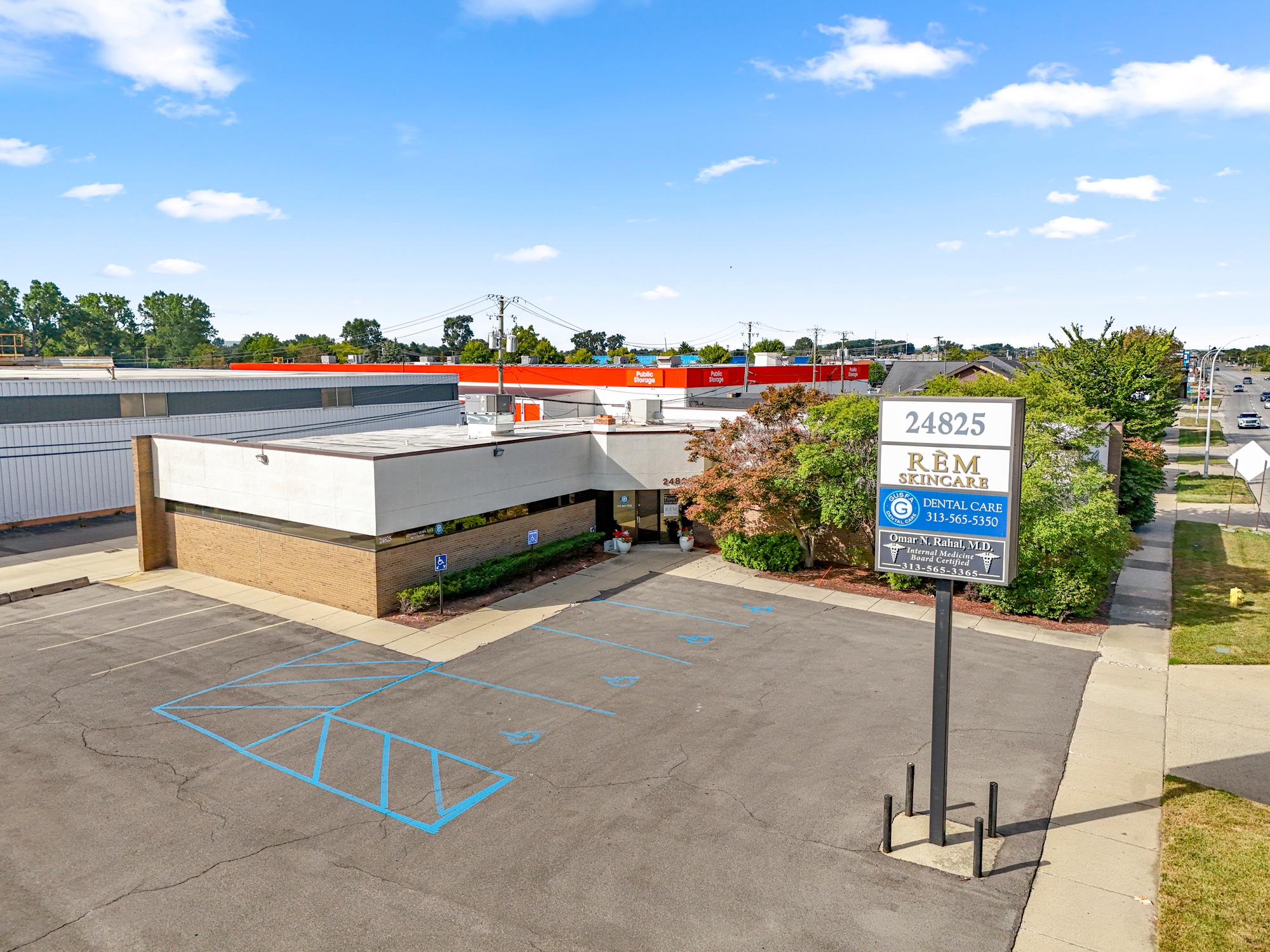24825 Michigan Ave, Dearborn, MI for lease Primary Photo- Image 1 of 56