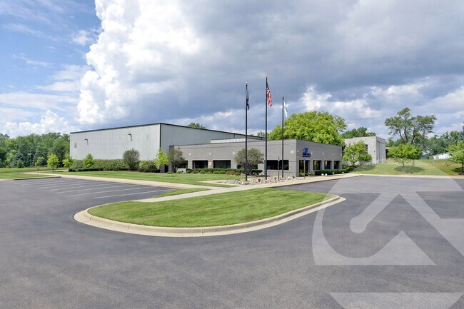 Plus de détails pour 3199 Lapeer Rd, Auburn Hills, MI - Industriel à vendre