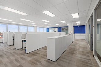 1545 Carling Ave, Ottawa, ON à louer Photo intérieure- Image 2 de 9