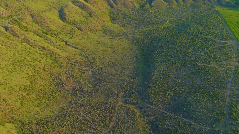 81 B E Dry Coulee Road, Okanogan, WA 98840, Okanogan, WA à vendre - Vidéo sur l’inscription commerciale - Image 2 de 28