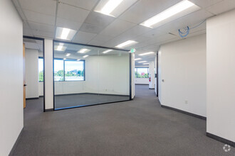 333 W El Camino Real, Sunnyvale, CA for lease Interior Photo- Image 1 of 6