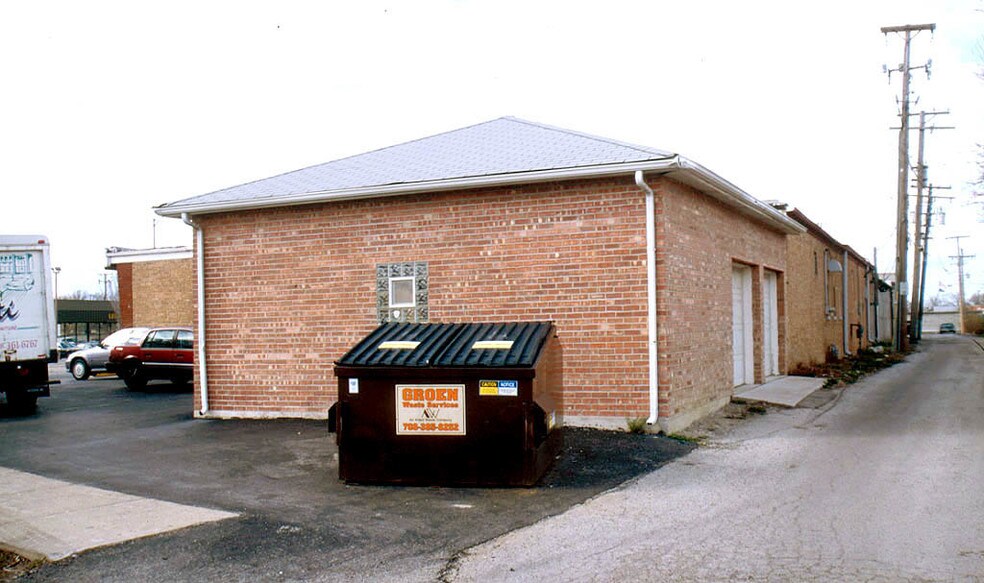 11555 S Harlem Ave, Worth, IL à louer - Photo du bâtiment - Image 2 de 4