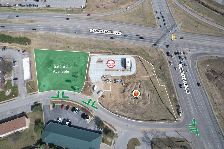 12020 Anne St, Omaha, NE à vendre - Photo du bâtiment - Image 2 de 3