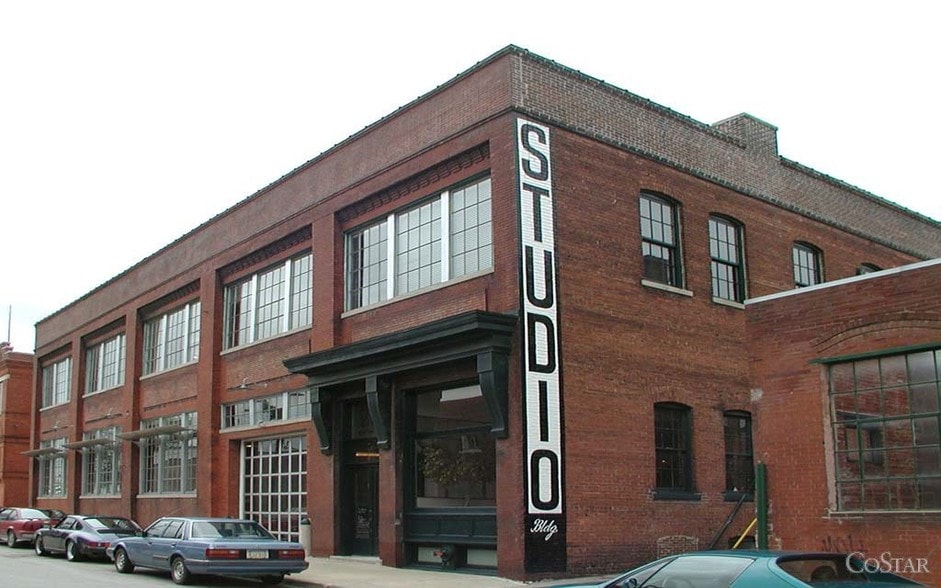 210 W 19th Ter, Kansas City, MO for sale - Building Photo - Image 2 of 39