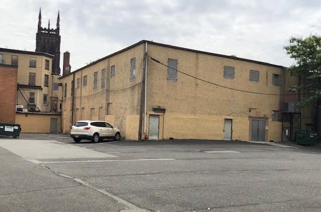 56-64 Broad St, Elizabeth, NJ for lease - Building Photo - Image 3 of 6