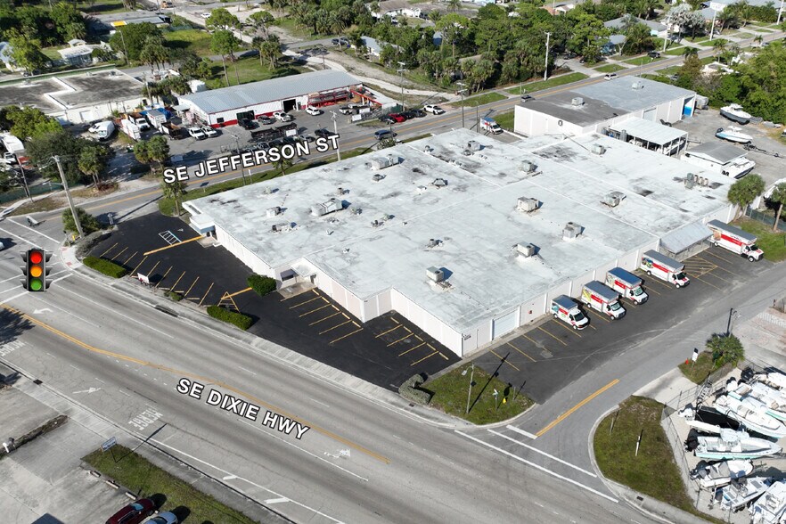 3601 SE Dixie Hwy, Stuart, FL à louer - Aérien - Image 3 de 9