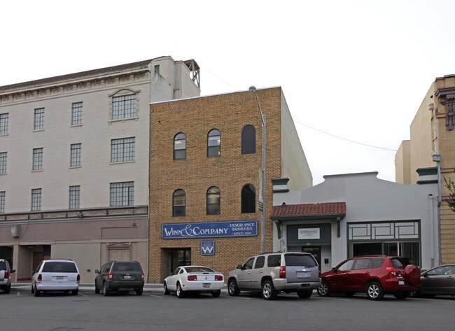 Plus de détails pour 321 5th St, Hollister, CA - Bureau à louer