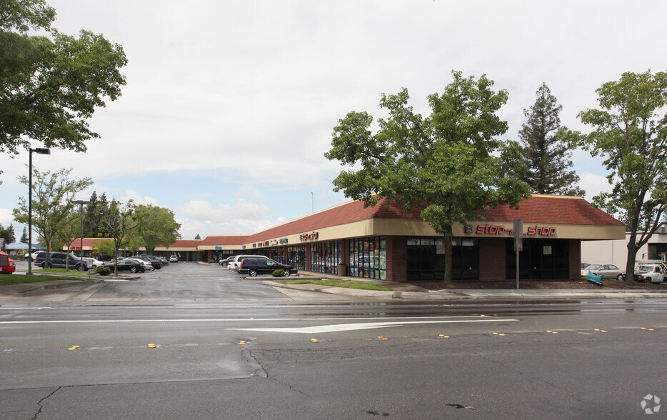 199 Cirby Way, Roseville, CA for lease - Building Photo - Image 2 of 20