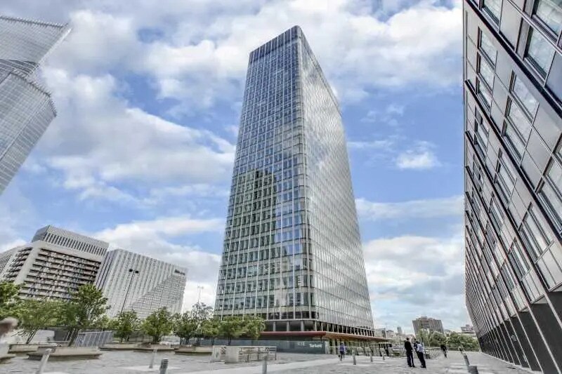 1 Terrasse Bellini, Puteaux à louer - Photo du bâtiment - Image 2 de 21